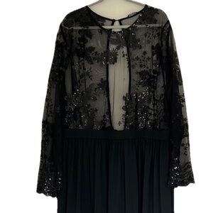 BloomChic plus size  22 Black  Dress Sequin Sheer Mesh Long Sleeve NWT